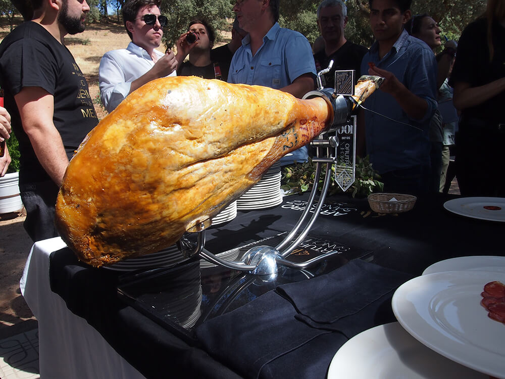 アルトゥーロ・サンチェス100周年記念ハモン・イベリコ・デ・ベジョータ