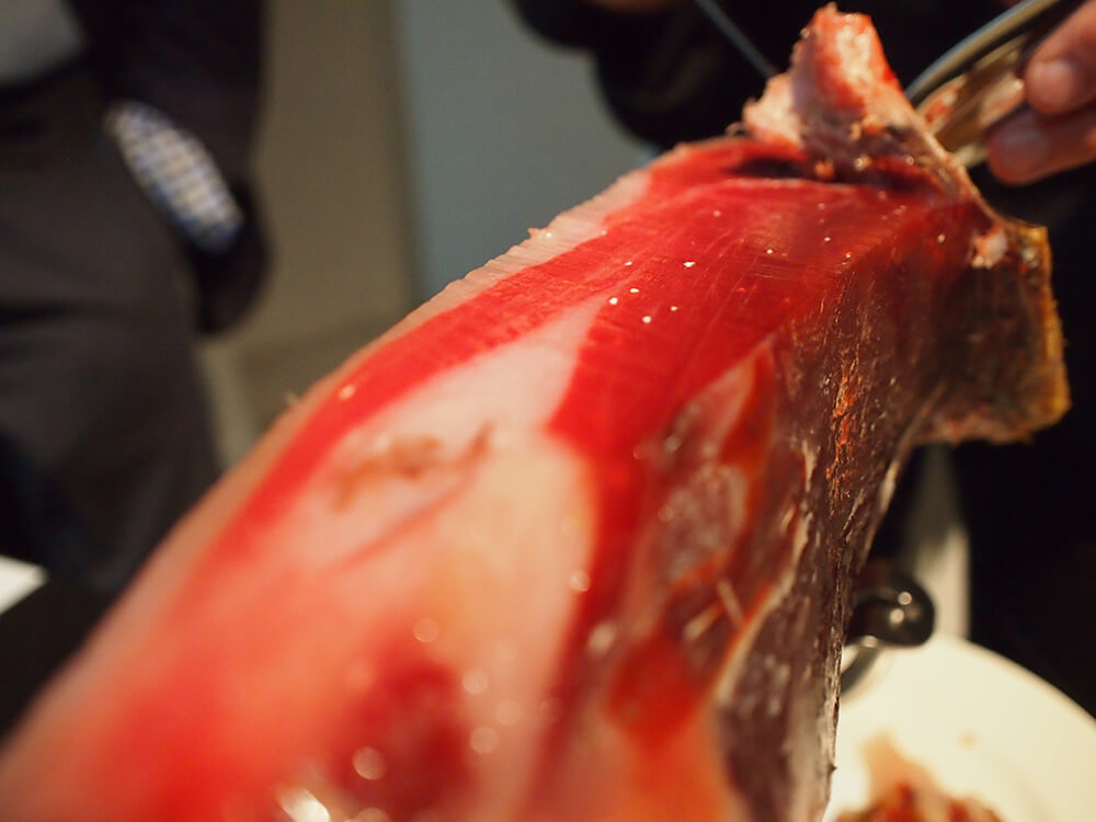 アルトゥーロ・サンチェスのハモン・イベリコ・デ・ベジョータ原木