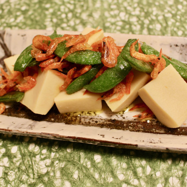 【レシピ】高野豆腐、スナップエンドウ、焼き海老のオリーブオイル和え