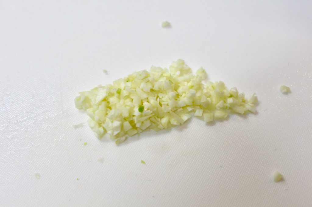 チョリソとクリームチーズ、レタスの生春巻き_2