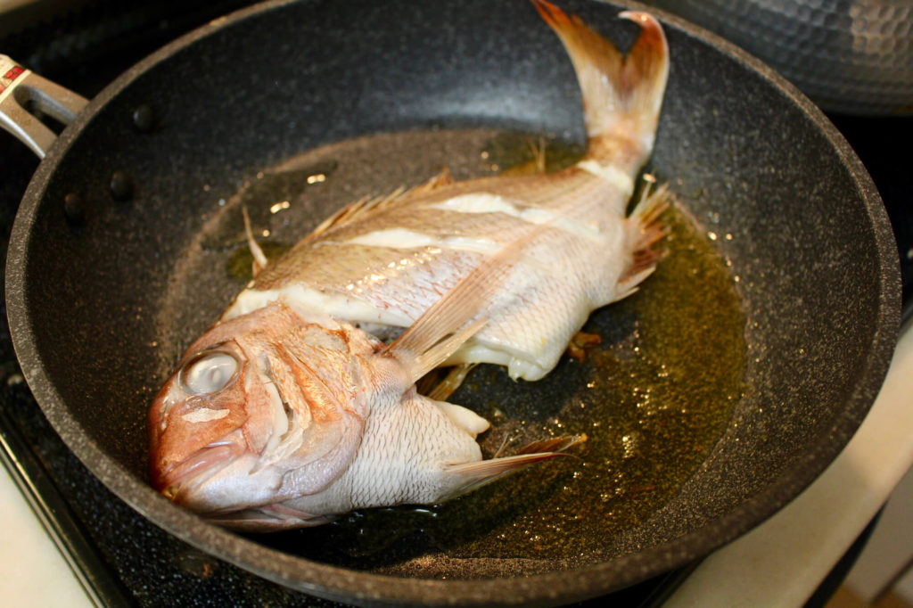 真鯛ときのこのオリーブオイル焼き_2