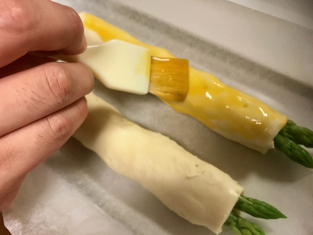 アスパラのチョリソ・イベリコ・ベジョータ、パイ包み焼きのレシピ_7