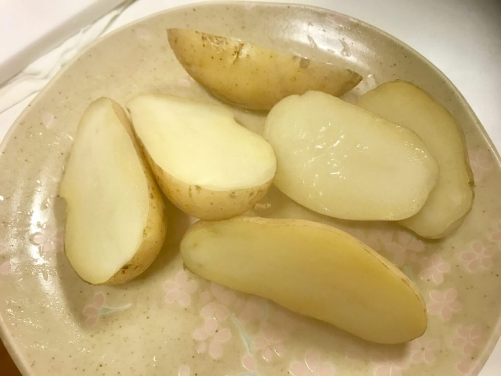 和風ポテトサラダとチョリソ・イベリコ・ベジョータのレシピ_1