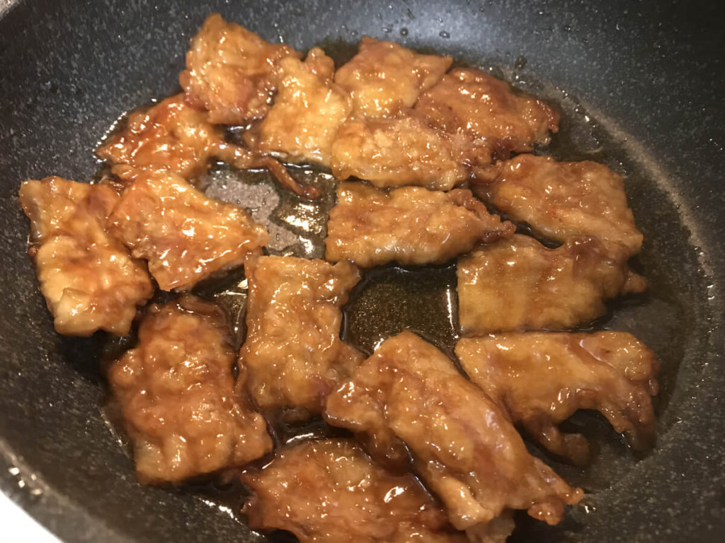 豚バラ肉の鍬焼き丼のレシピ_3