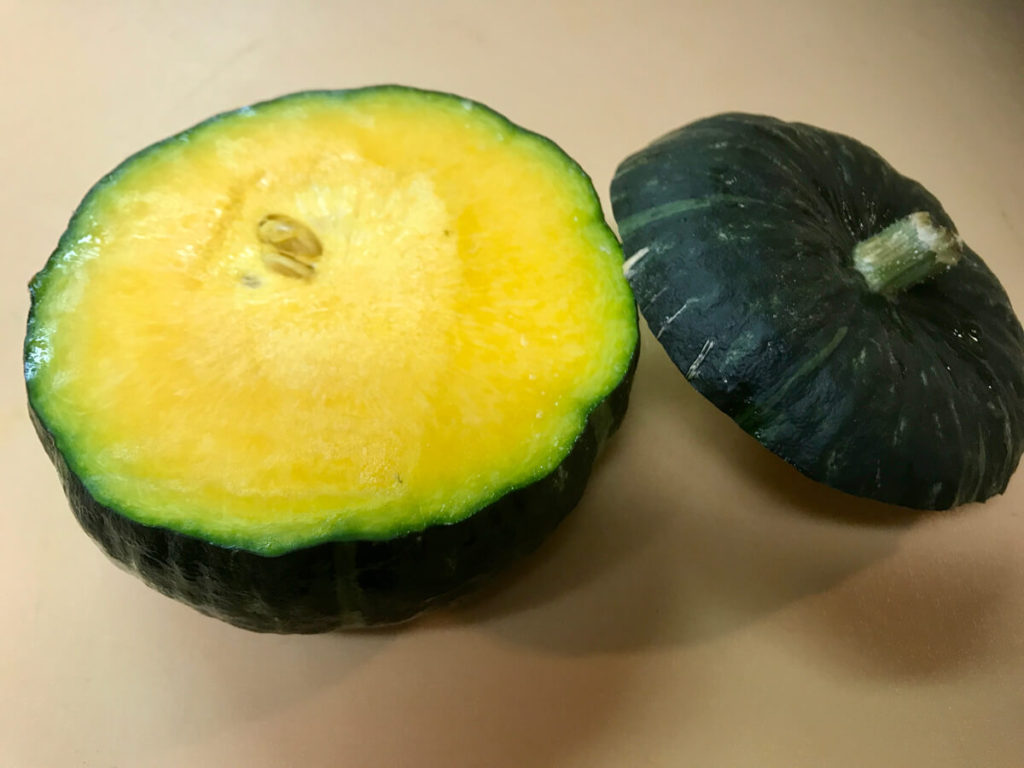 生ハム、坊ちゃんかぼちゃのマカロニグラタンのレシピ_1