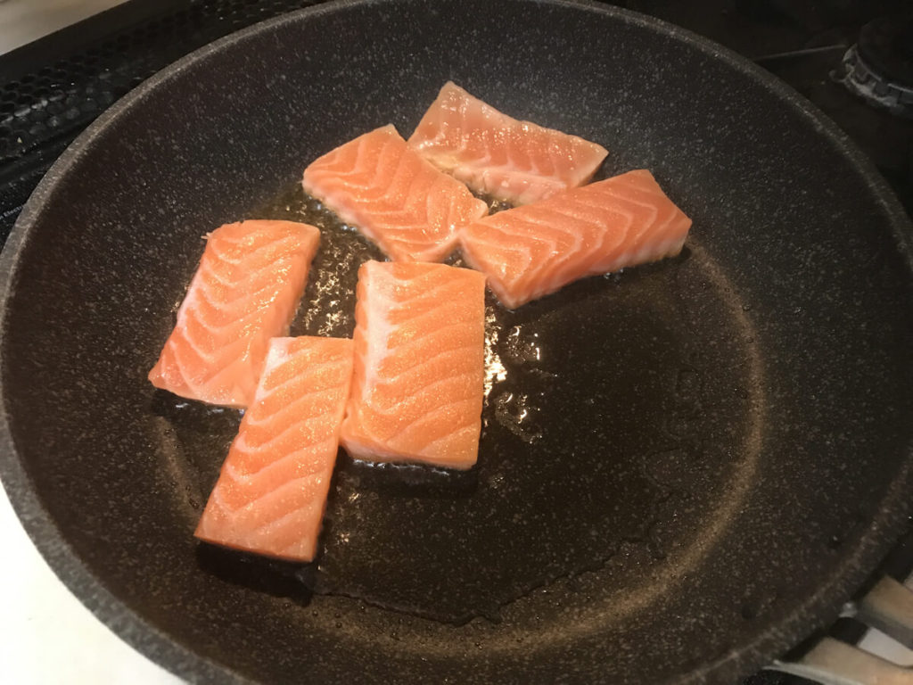 秋鮭と平茸の炊き込みご飯のレシピ_1