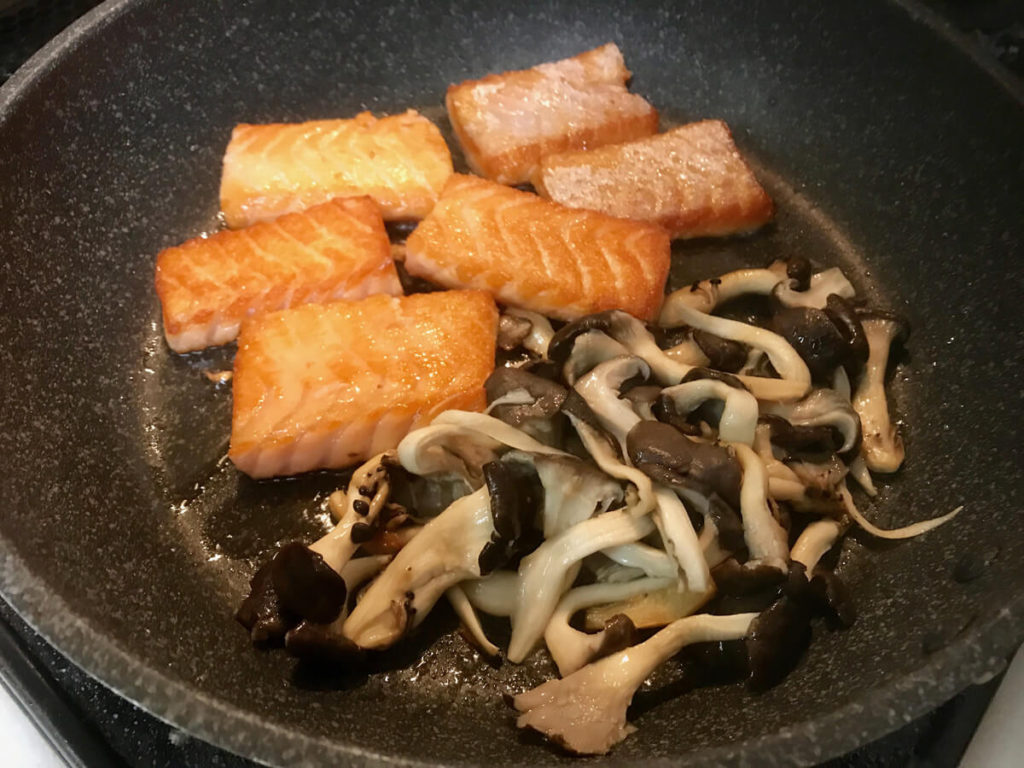 秋鮭と平茸の炊き込みご飯のレシピ_3
