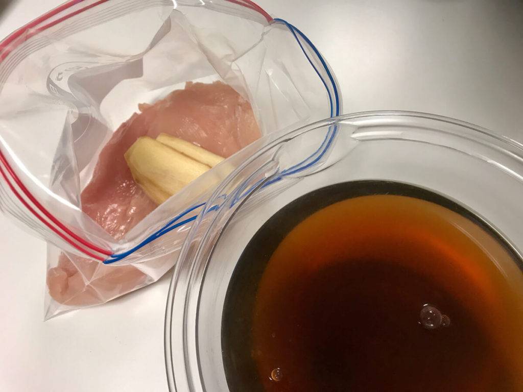 鶏胸肉の低温調理　オリーブオイルサラダのレシピ_1