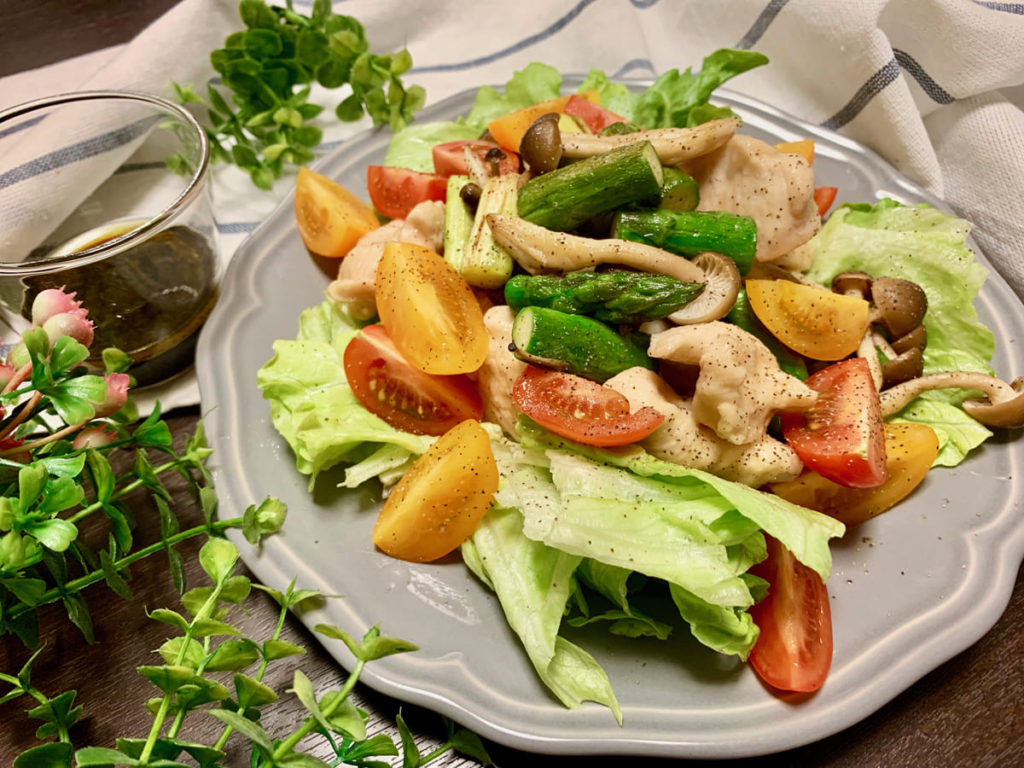 鶏胸肉とアスパラガスのサラダのレシピ_完成