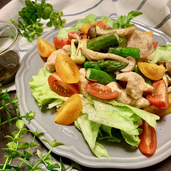 【レシピ】鶏胸肉とアスパラガスのサラダ