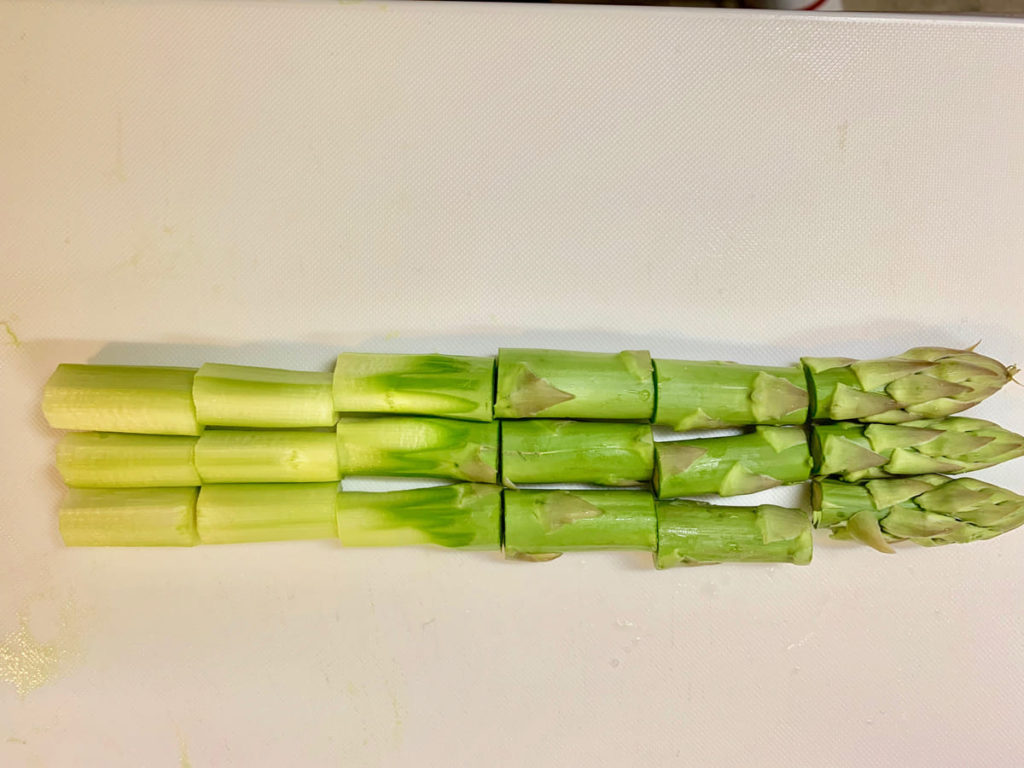 鶏胸肉とアスパラガスのサラダのレシピ_2