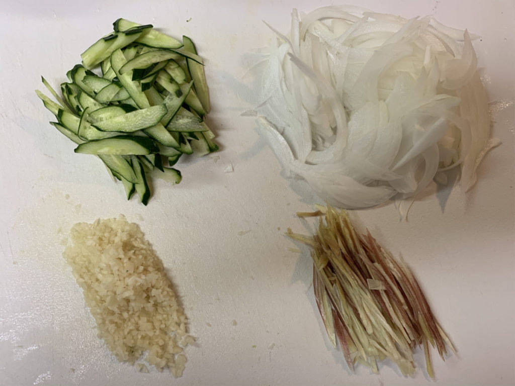 シャキシャキ野菜と鯵のゆかりオリーブ和えのレシピ_1